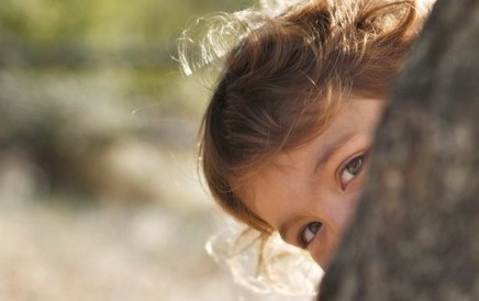 «Πώς να κρυφτείς από τα παιδιά; Έτσι και αλλιώς τα ξέρουν όλα!»